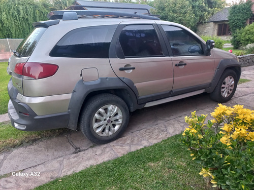 Fiat Palio WEEKEND ADVENTURE 1.6 16V