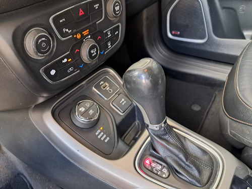 Jeep Compass 2.0 Longitude Aut. 5p
