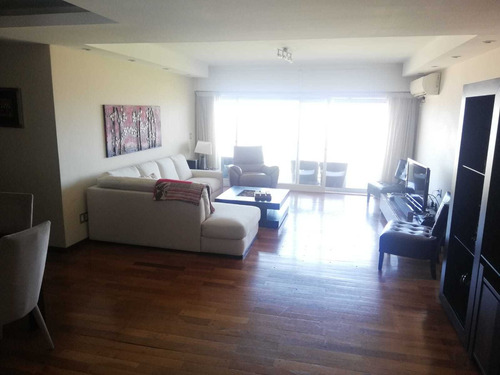 Apartamento En Alquiler Rambla De Punta Carretas