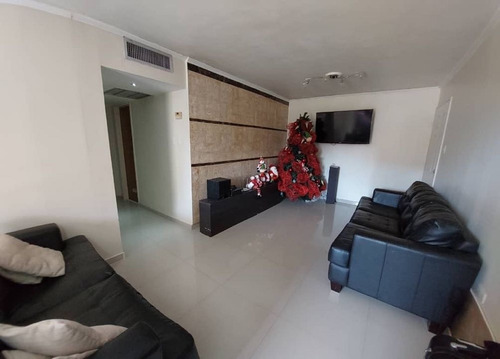 Imagen 2 de 17 de En Venta Apartamento Costa Guaica Ve03-0489