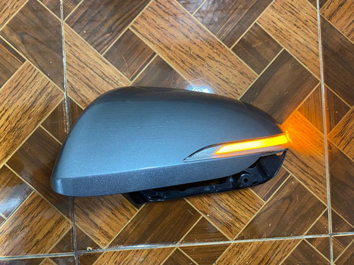 Carcasa Espejo Elantra 2018 2019 2020 Con Luz Izquierdo (Usado)