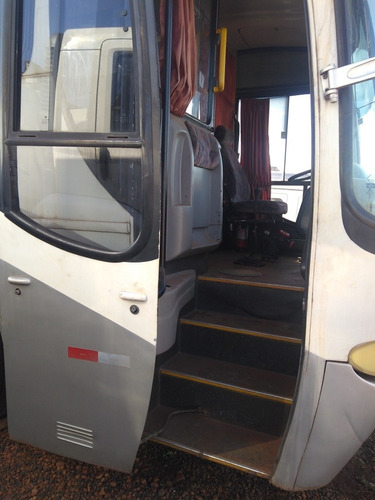 Imagem 5 de 9 de Onibus Comil M.benz 449 Campione Rodoviário 48 LG .2000