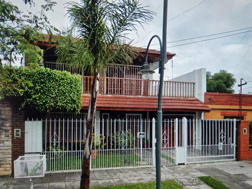 Casa De 4 Ambientes En Venta En San Fernando 