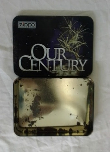 Imagen 4 de 4 de Lata Zippo Our Century Vintage De Coleccion En Metal.