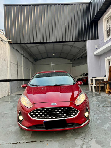 Imagen 2 de 21 de Ford Fiesta Kinetic Design 2018 1.6 Se 120cv