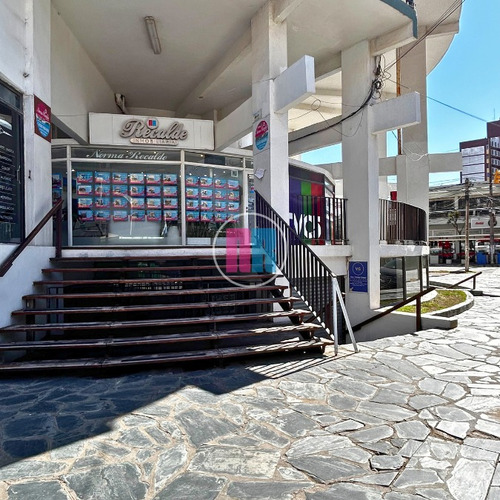 Local En San Bernardo - Sobre Centro Peatonal Y Av San Bernardo. Edificio Redondo.