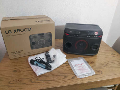 Minicomponente Parlante Lg Xboom Ol45 Karaoke 220w Cd Led Negro 220 W (Usado)