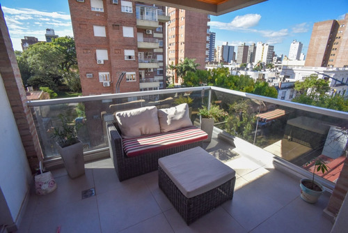 Semi Piso De 3 Dor. Y Cochera. Nuevo. Con Amenites