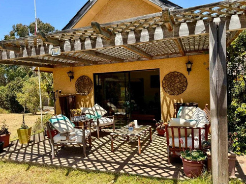 Linda Y Acodegora Casa En Condominio Mantagua, Con Con