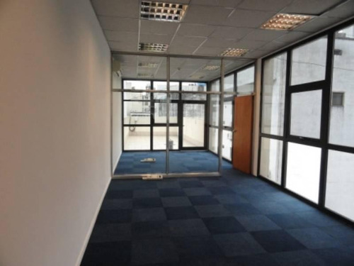 Imagen 2 de 25 de Edificio De Oficinas En Venta Con Renta