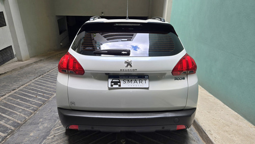Peugeot 2008 1.6 Feline am20