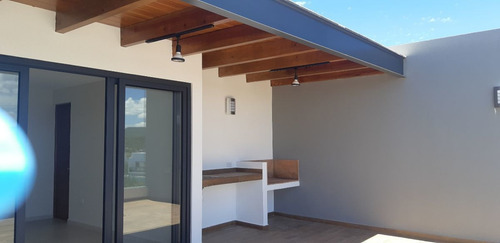 Imagen 5 de 10 de En Renta Preciosa Residencia En Colinas De Juriquilla, 5 Rec