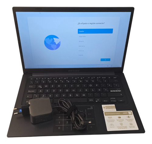 Asus Vivobook 14 X1404 Quiet Blue (Usado)