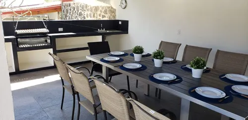 Casa En Venta, Lomas De Cuernavaca, 6 Recámaras