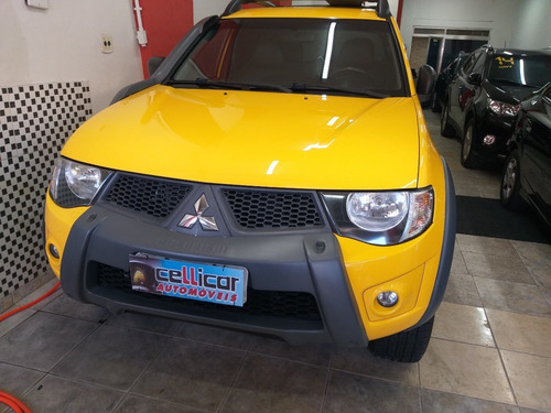 Imagem 9 de 15 de Mitsubishi L200 Triton Savana 3.2 4x4 Troco E Financio