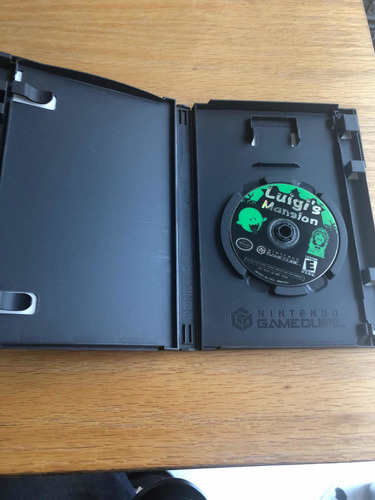 Imagen 2 de 4 de Luigis Mansion Gamecube