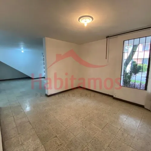 Casa En Venta En Medellín - Los Colores Cod 68704