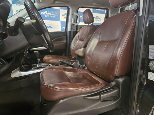 Nissan Frontier 2.3 Attack Cab. Dupla 4x4 Aut. 4p