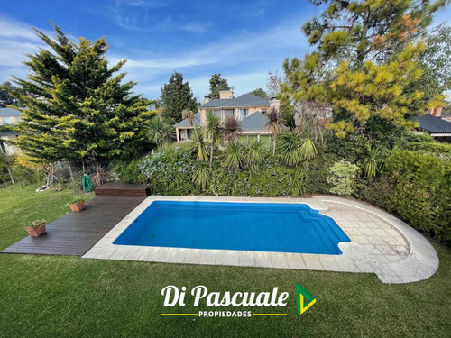 Apto Credito Hipotecario Venta Chalet En 2 Plantas Sobre 700 M2 - Country Club Banco Provincia