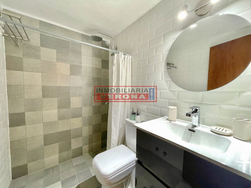 Imagen 11 de 25 de Apartamento En Venta A Una Cuadra Del Mar, Reciclado Y Con Parrillero Propio