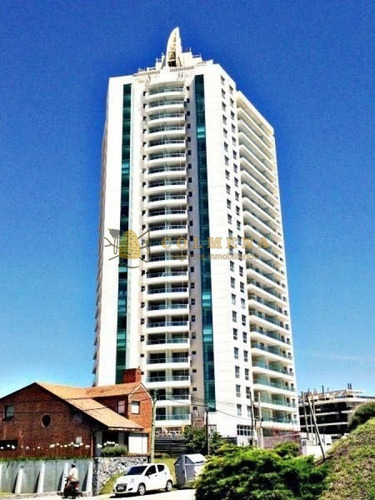 Departamento En Wind Tower, Planta Especial Con Parrillero- Ref: 3504
