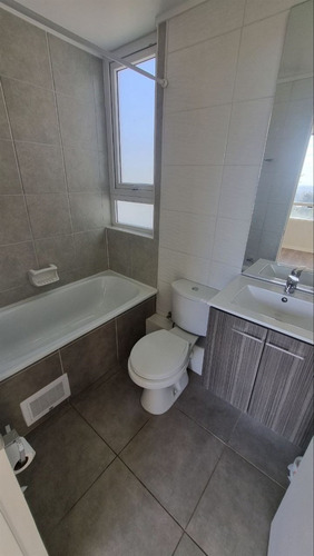 Depto En Arriendo 3d +estudio -2b-estacionamiento 550.00