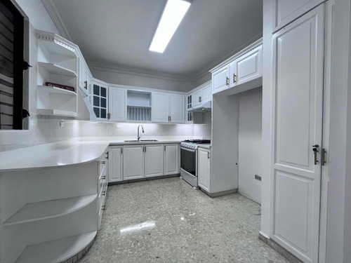 Imagen 3 de 12 de Apartamento Penthouse En Venta En Mirador Norte