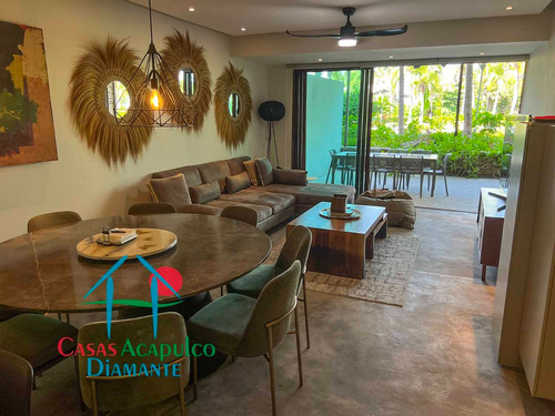 Cad La Isla Emerald H1. Terraza Con Vista A Las Áreas Comunes