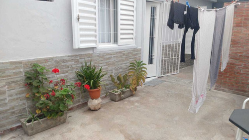 Imagen 6 de 10 de Res. America - Managua 1400 - Casa 2 Dormitorios En Venta