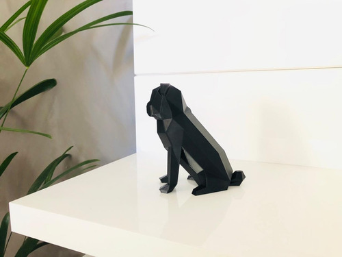 Imagem 4 de 4 de Cachorro Pug Decorativo Geométrico 15cm