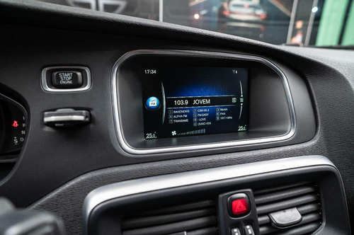 Volvo V40 T5 Rdesign