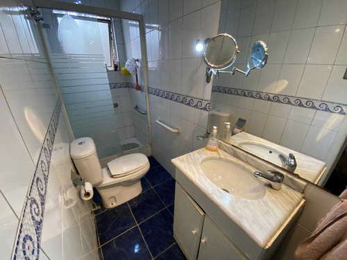 Se Vende Casa En Macul (107853)