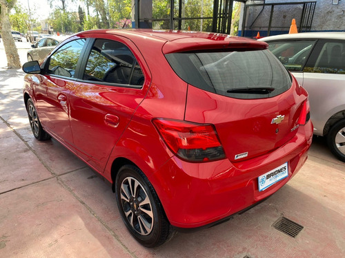 Imagen 4 de 8 de Chevrolet Onix 1.4 Ltz 2014