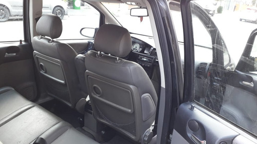 Imagem 10 de 11 de Chevrolet Zafira Elite