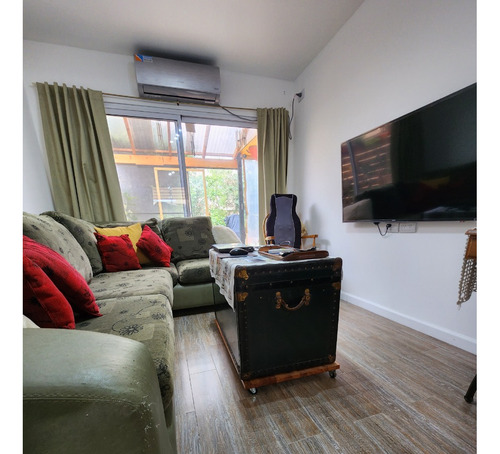 Imagen 4 de 17 de Venta - Casa 3 Ambientes Con Cochera En Barrio Los Robles