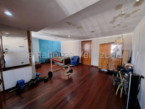 Oportunidad De Inversión Casa En Venta Urb Las Acacias Zona Comercial 25-12564 Hc