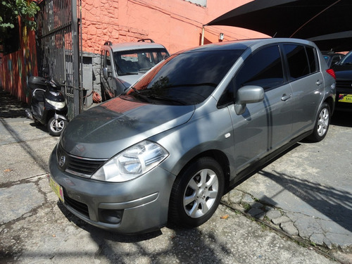 Nissan Tiida 1.8 S Flex Aut. 5p