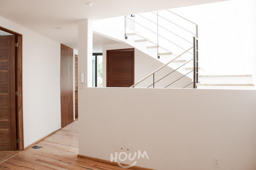 Casa En Olivar De Los Padres, Álvaro Obregón Con 4 Habitaciones