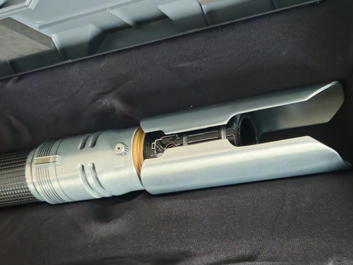 Sable Luz Lightsaber Cal Kestis Galaxies Edge (Usado)
