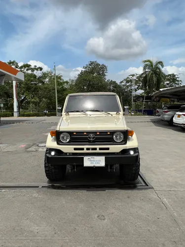 Toyota Land Cruiser 4.5 Fzj73