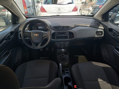 Imagen 13 de 15 de Chevrolet Onix Joy