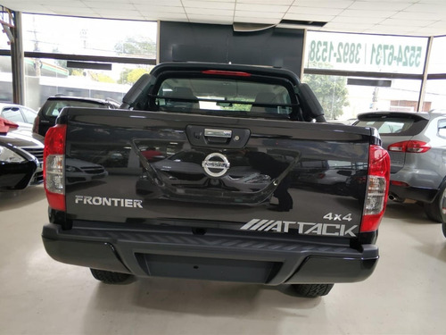 Nissan Frontier 2.3 Attack Cab. Dupla 4x4 Aut. 4p