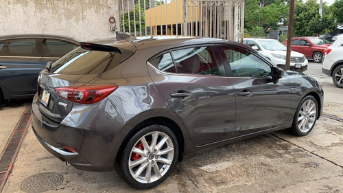 Imagen 13 de 15 de Mazda 3s Touring 2017