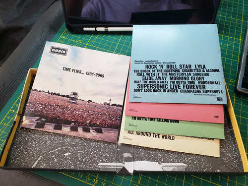 Oasis - Time Flies... 1994-2009 Box Set, Lted Edition (2010)