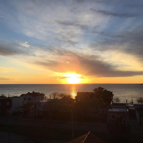Alquiler De Casa En Piriapolis Con Vista Al Mar A Una Cuadra De La Playa