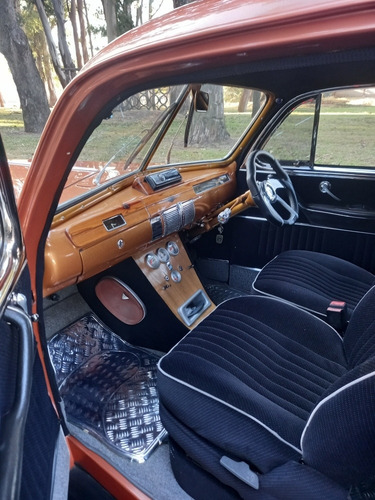 Imagen 16 de 18 de Ford Deluxe