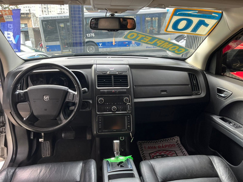 Dodge Journey 2.7 Sxt 5p