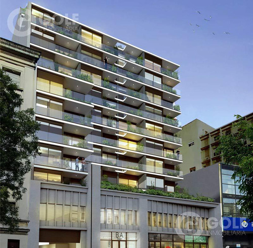 Venta De Apartamento De Dos Dormitorios - Centro (montevideo)