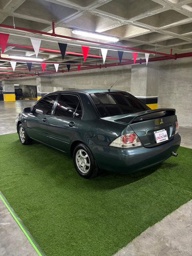 Mitsubishi Lancer Glx 2-1