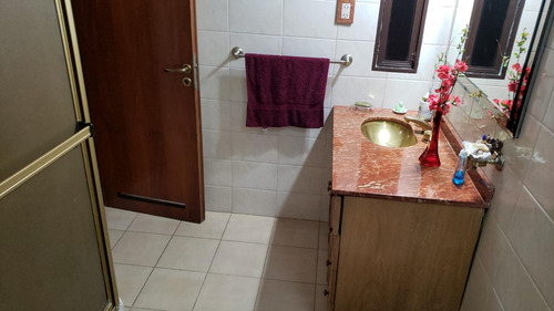 Casa En Venta - 3 Dormitorios - Piscina- 586mts2 - Countries/b.cerrado (berazategui)
